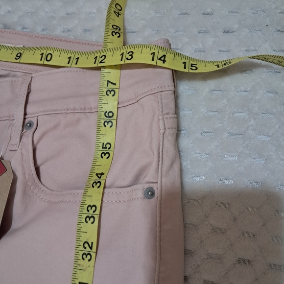 Levi's Jeans Women Skinny  size 12 Lt Pink - Picture 3 of 9